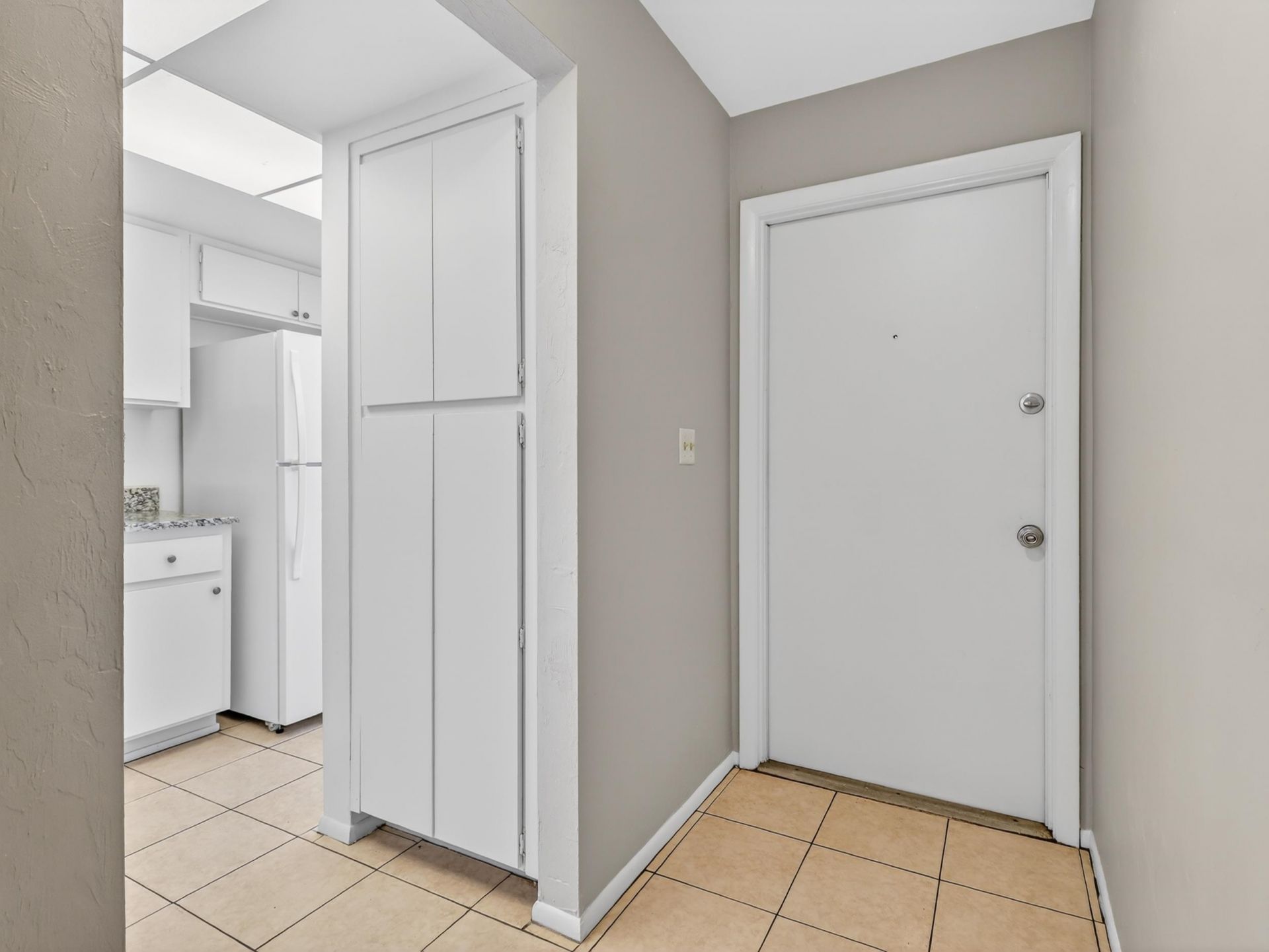 2141 SE 15th Pl, Unit 110, Cape Coral, FL 33990 Photo