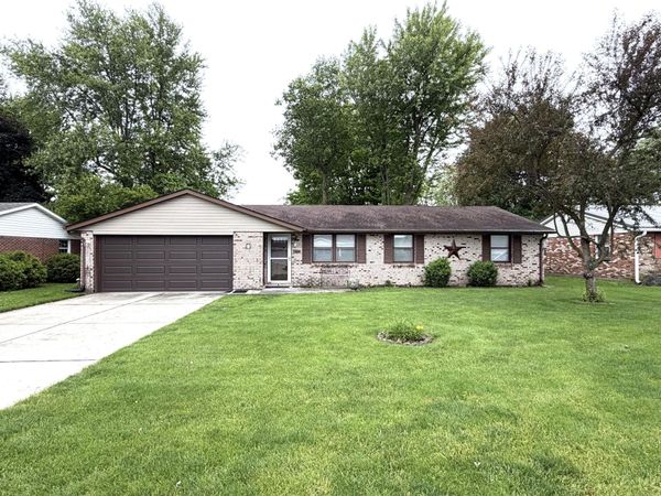 457 Medallion Drive, Greenville, OH 45331
