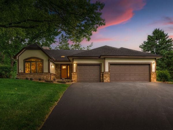 3694 Windtree Drive, Eagan, MN 55123