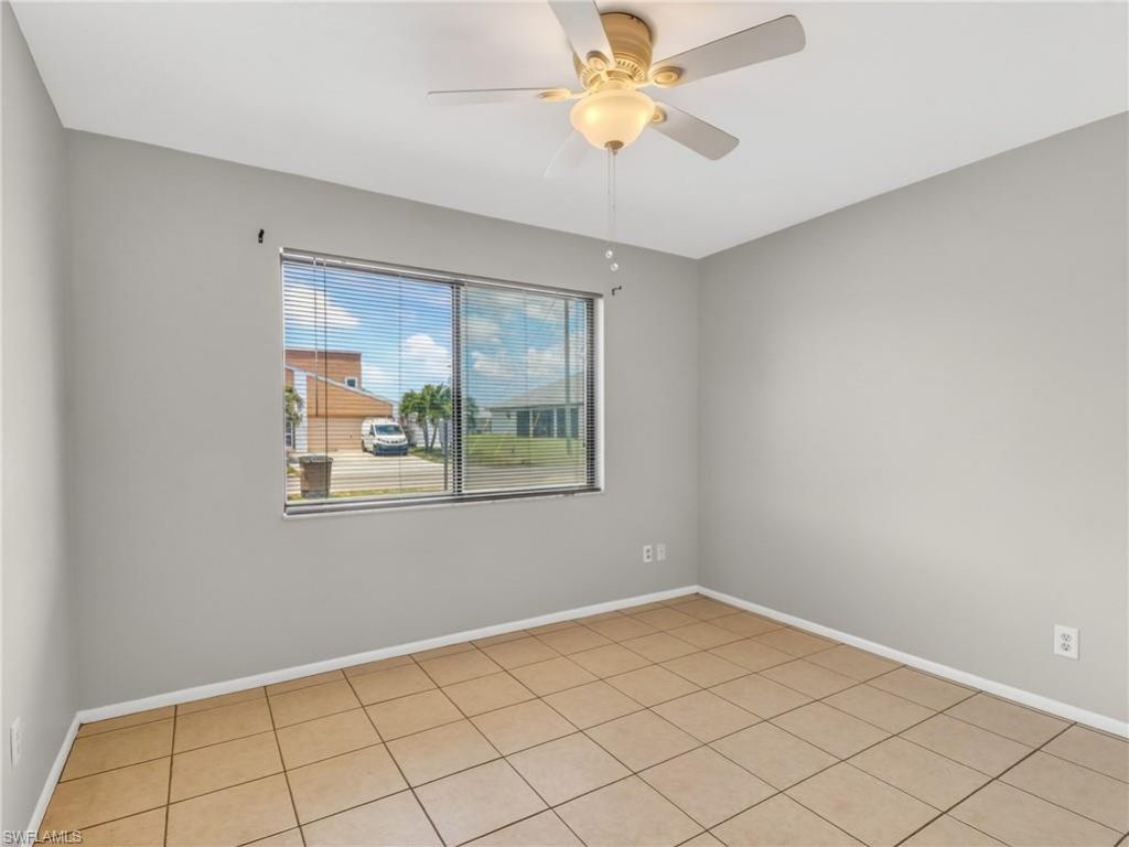 2141 SE 15th Pl, Unit 110, Cape Coral, FL 33990 Photo