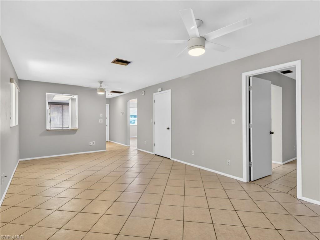2141 SE 15th Pl, Unit 110, Cape Coral, FL 33990 Photo