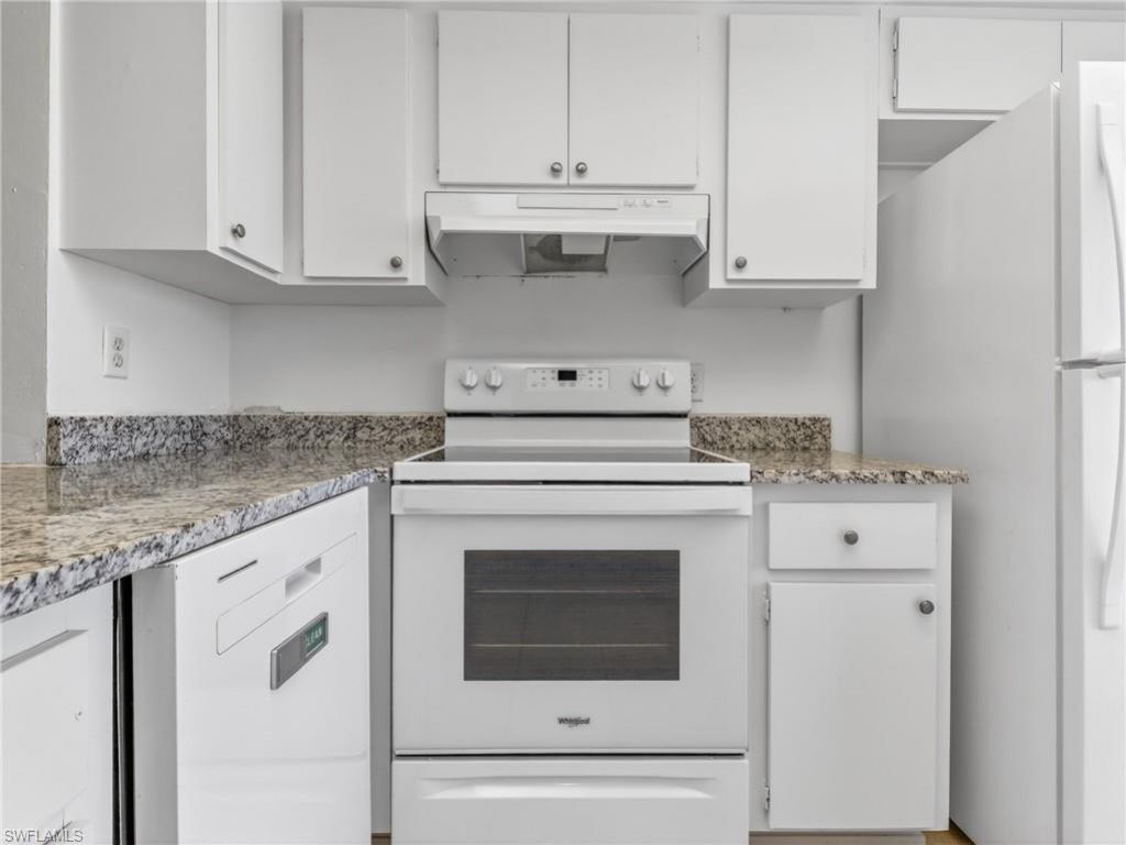 2141 SE 15th Pl , Unit 110, Cape Coral, FL 33990 Photo