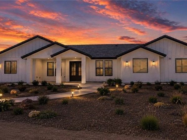6224 Outpost, Oak Hills, CA 92344