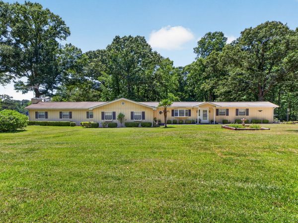 100 Bass Circle, Jackson, GA 30233