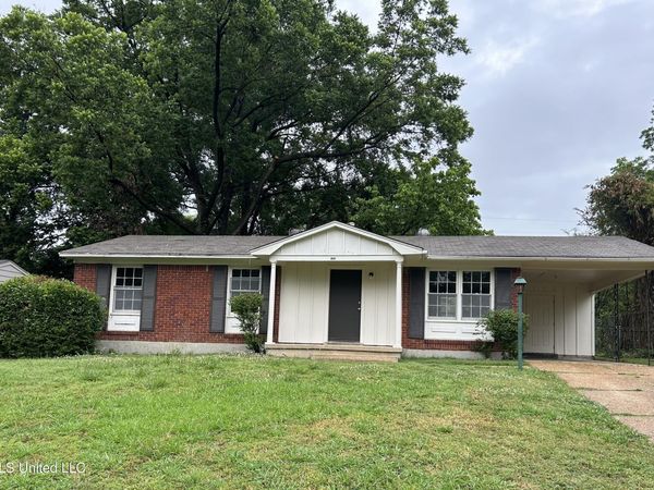 1296 Vicksburg Drive, Southaven, MS 38671