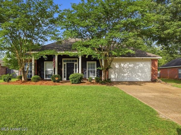 215 Old Town Lane, Brandon, MS 39042