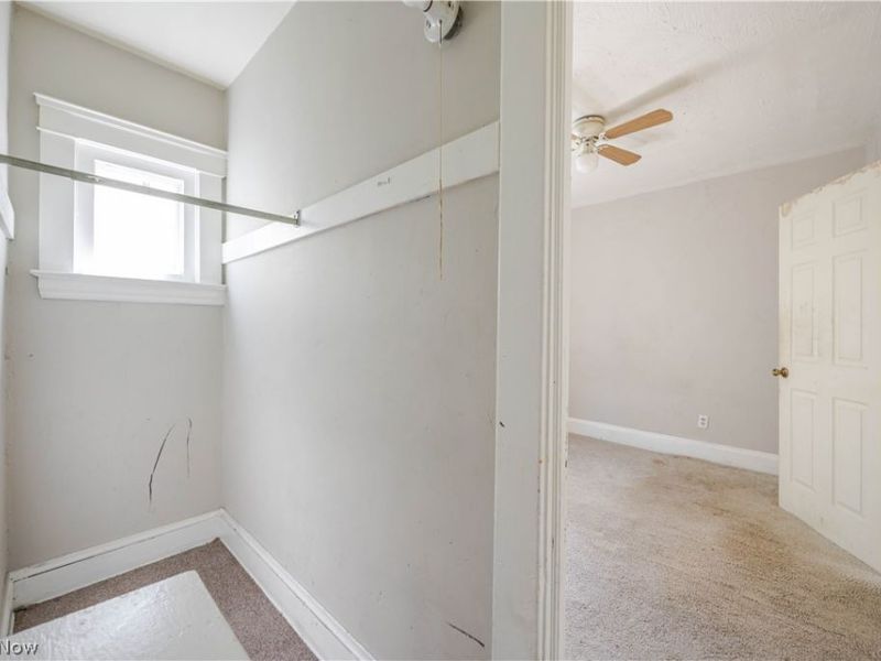 12322 Imperial Avenue, Cleveland, OH 44120 Photo 11