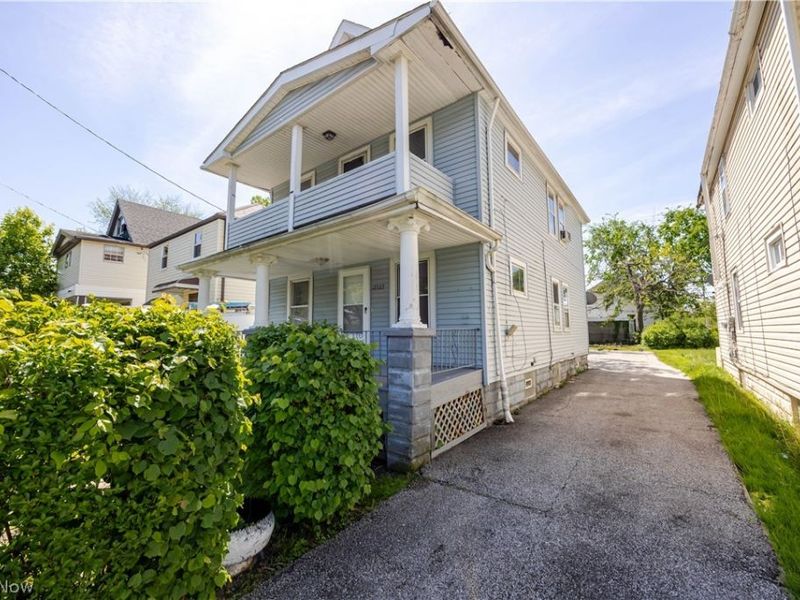 12322 Imperial Avenue, Cleveland, OH 44120 Photo 2