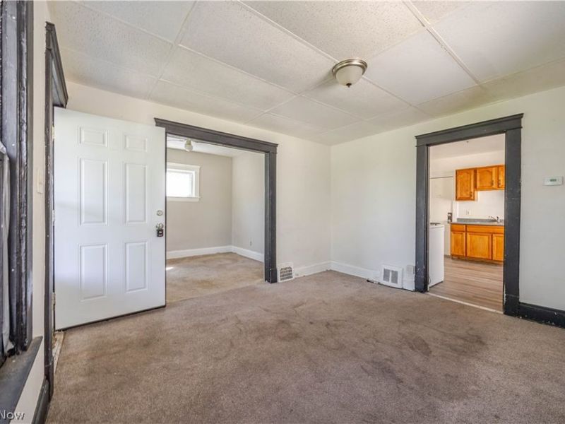 12322 Imperial Avenue, Cleveland, OH 44120 Photo 6