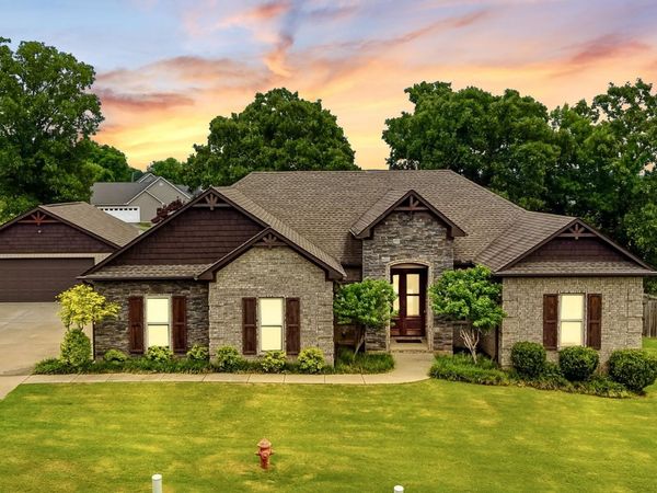 5 Lukefield Drive, Greenbrier, AR 72058