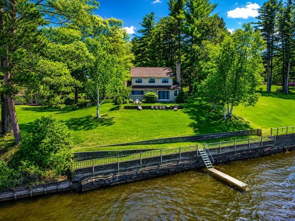1254 Bluff Road, Newport City, VT 05855