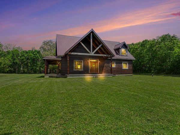 13578 State Route 104 , Ashville, OH 43103