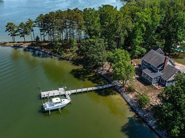 417 Buzzard Point Road, REEDVILLE, VA 22539