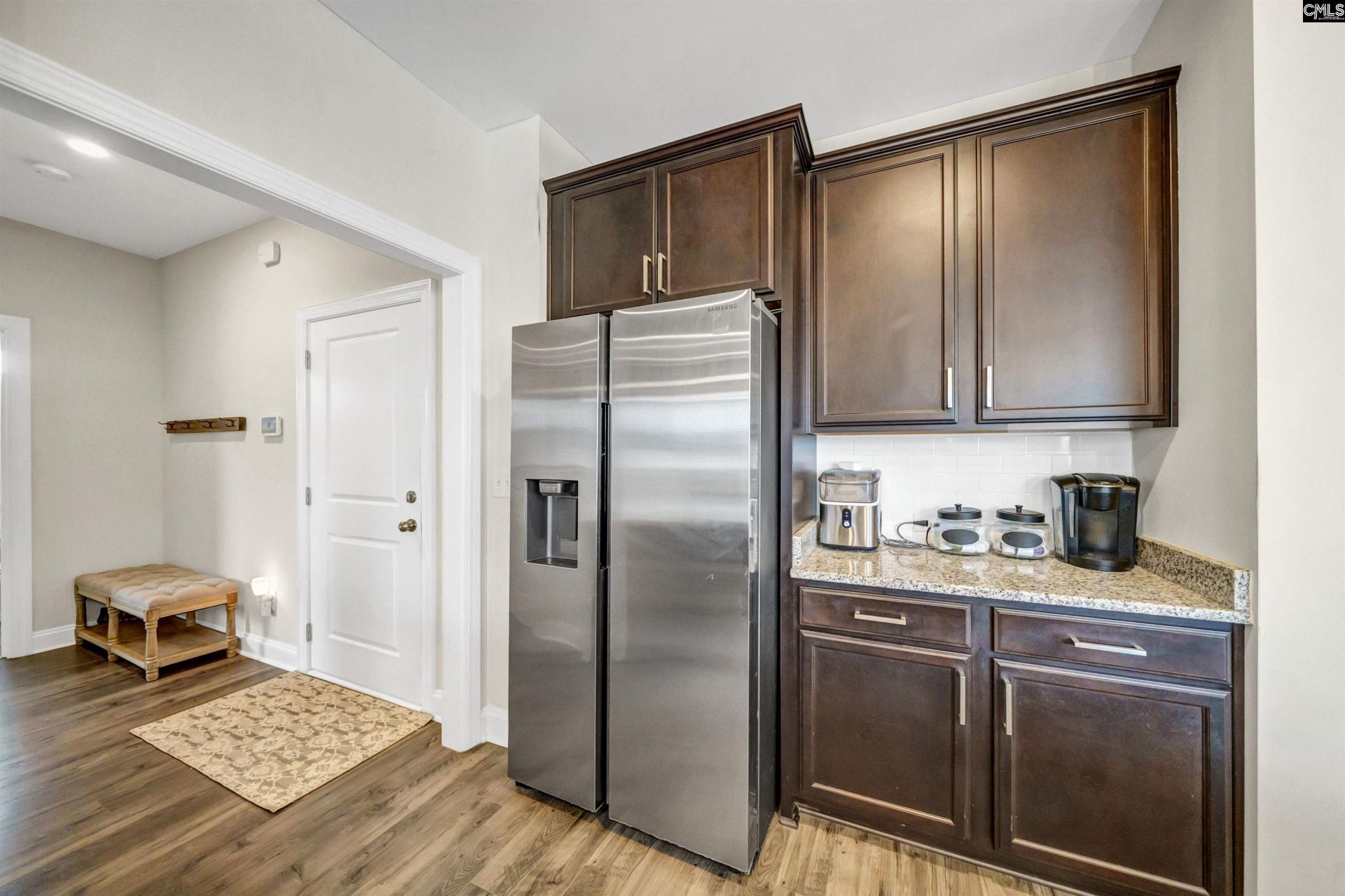 304 Springbrook Way Photo 18