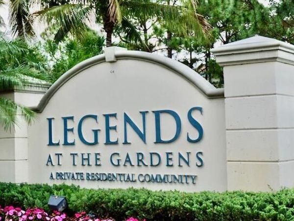 4930 Bonsai Circle, Unit 208, Palm Beach Gardens, FL 33418