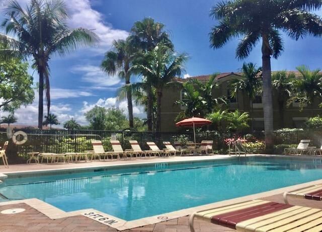 4930 Bonsai Circle, Unit 208, Palm Beach Gardens, FL 33418 Photo