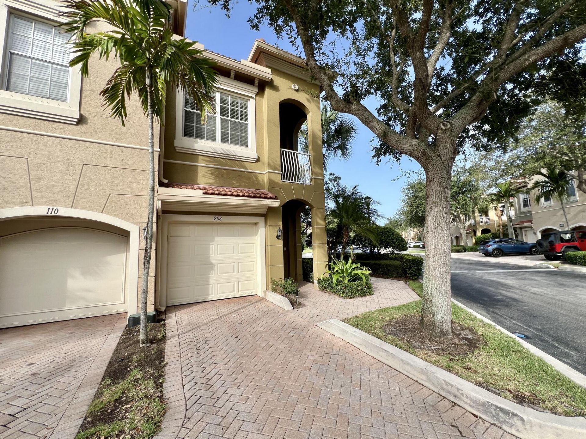 4930 Bonsai Circle, Unit 208, Palm Beach Gardens, FL 33418 Photo