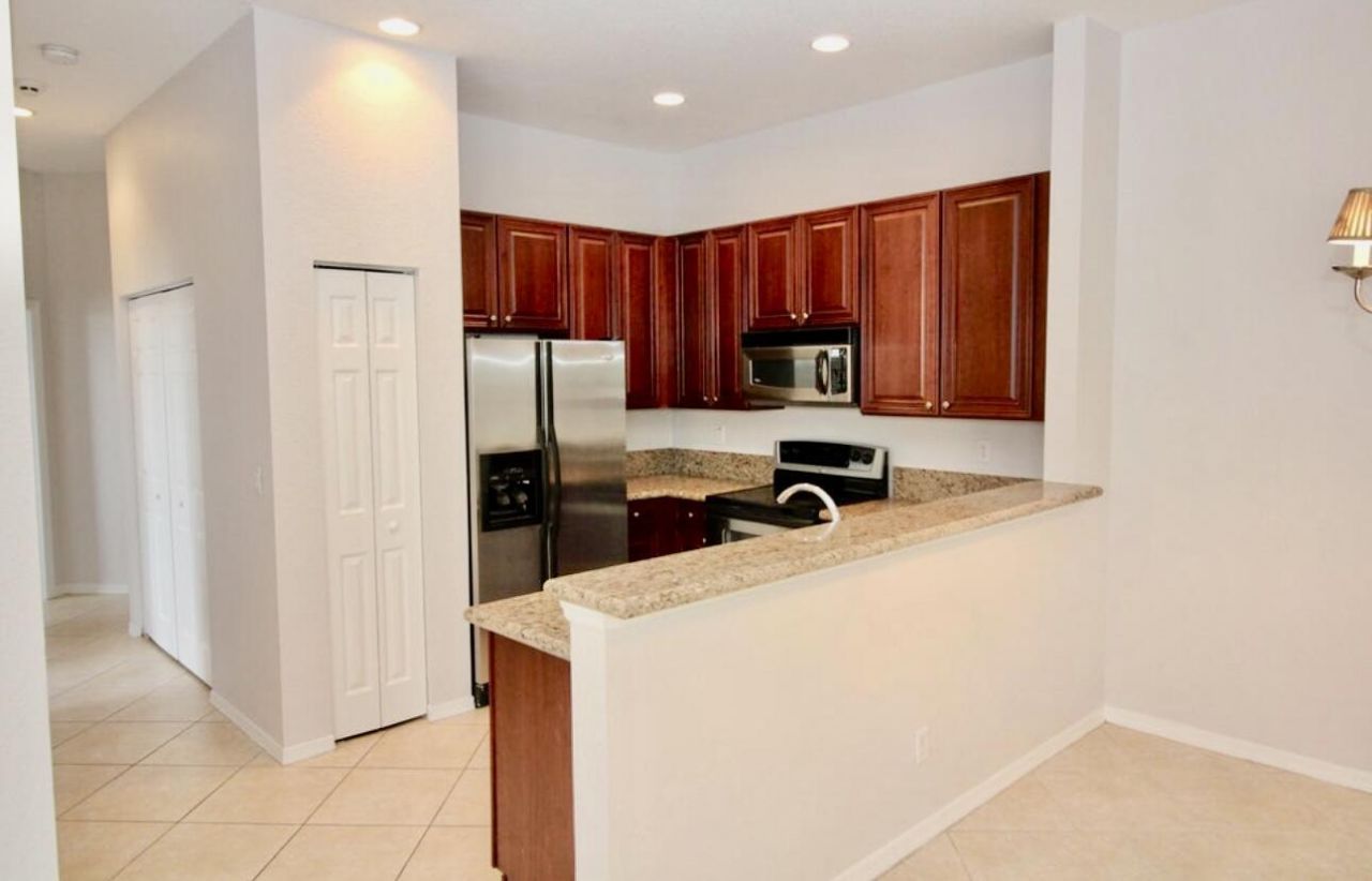 4930 Bonsai Circle, Unit 208, Palm Beach Gardens, FL 33418 Photo