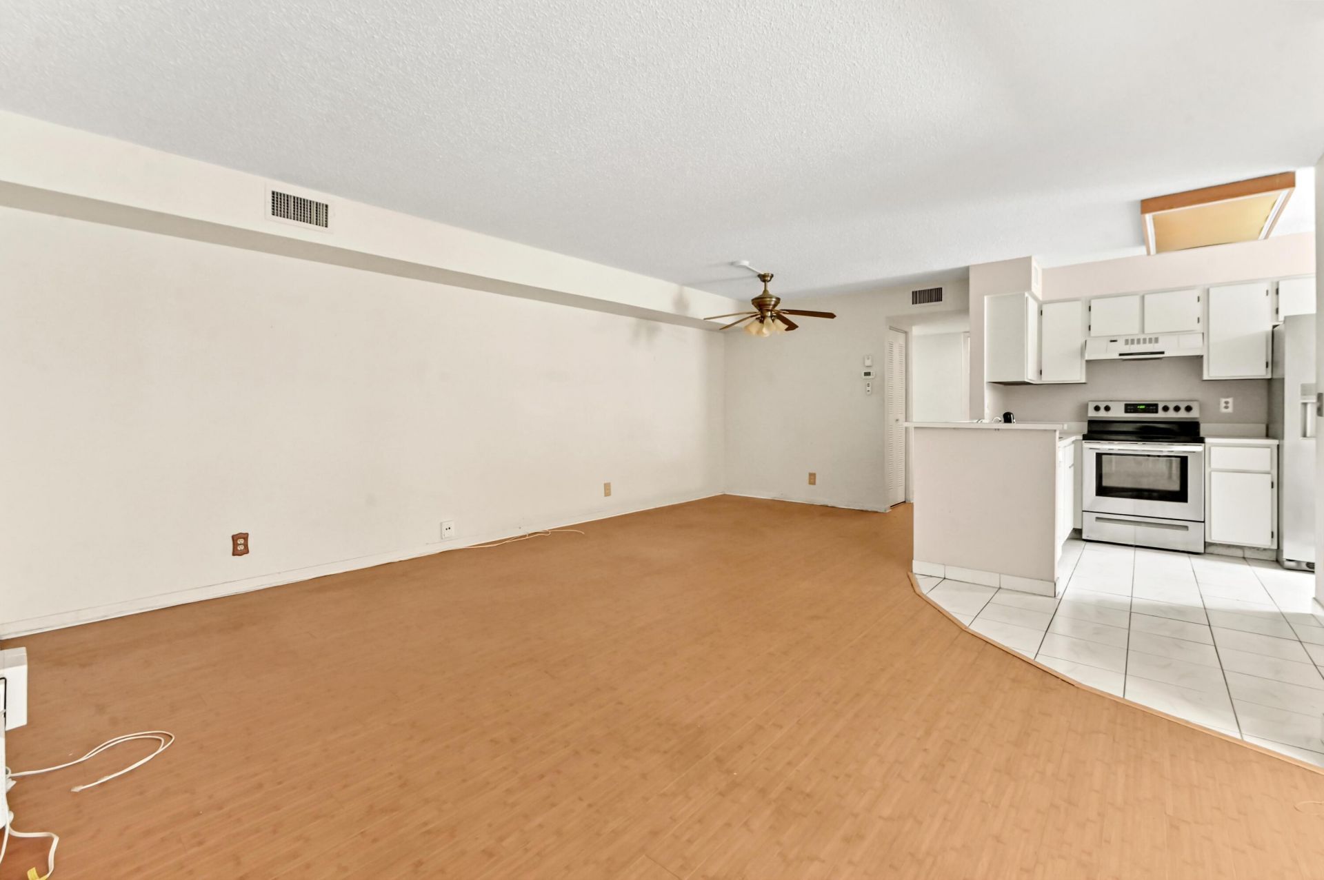 6586 Southurst Terrace, Unit 103, Delray Beach, FL 33446 Photo