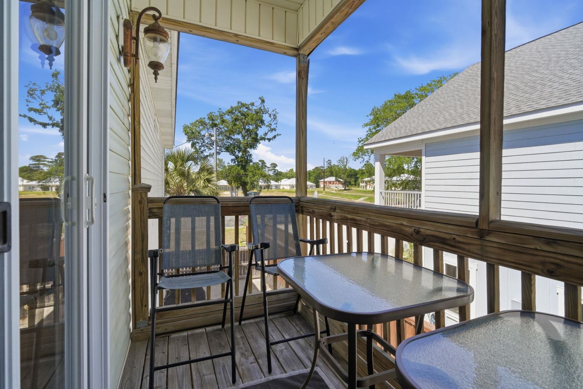 577 Sunnyside Ave.  Photo 17