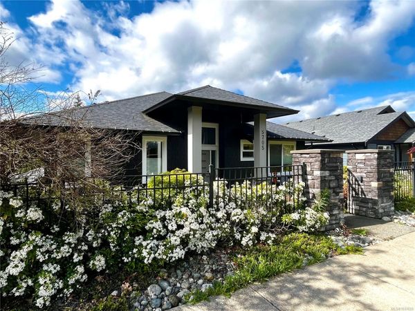 5705 Linley Valley Dr , Nanaimo, BC V9T 0G5