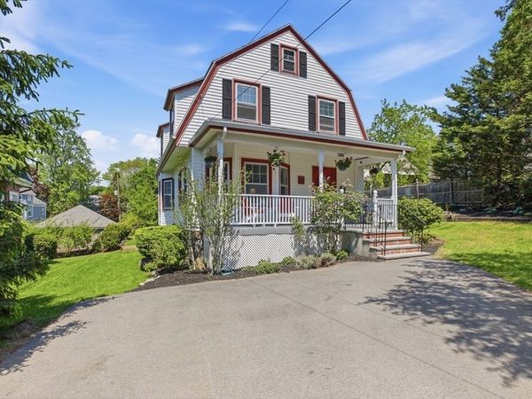 2 Eaton Ct, Winchester, MA 01890