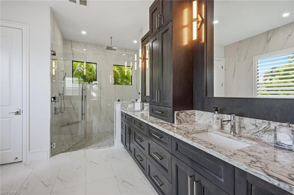1632 Barbarosa Ct , Marco Island, FL 34145 Photo