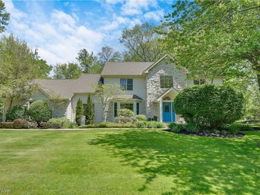 5157 Crofton Avenue, Solon, OH 44139