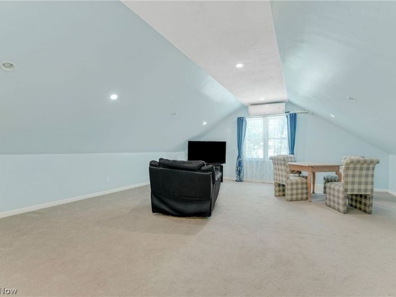 5157 Crofton Avenue , Solon, OH 44139 Photo 32