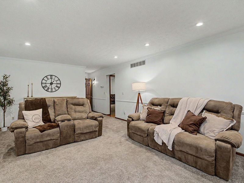 575 Hornwood Drive, Springfield, OH 45504 Photo 18