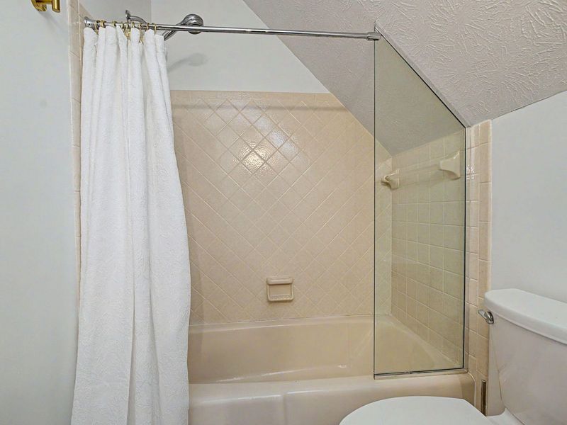 575 Hornwood Drive, Springfield, OH 45504 Photo 42
