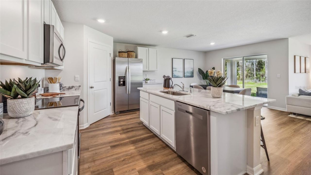 5732 Silver Moonlight Drive, Palmetto, FL 34221 Photo