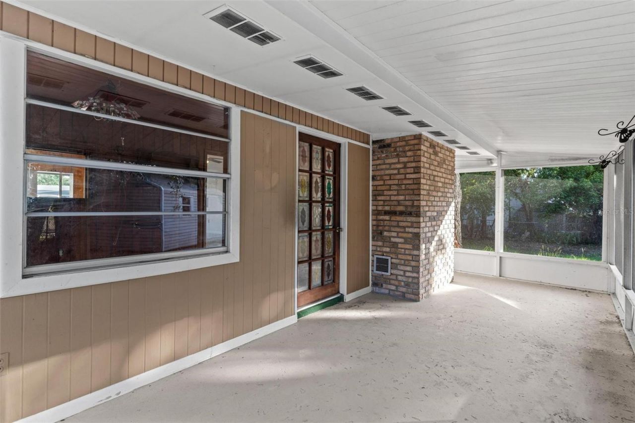803 Carol Court , Tavares, FL 32778 Photo