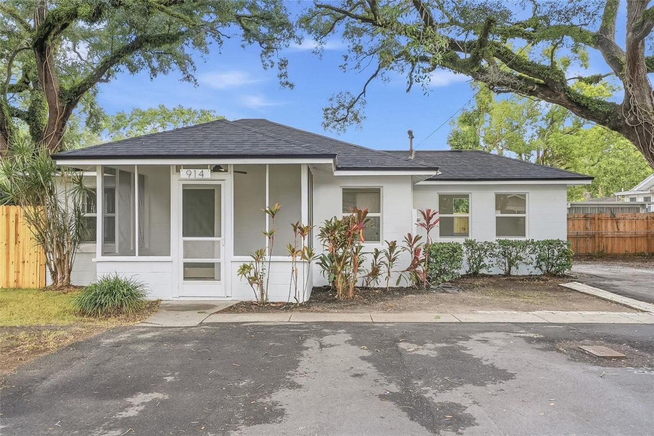 914 E Crawford Street, Tampa, FL 33604 Main Photo