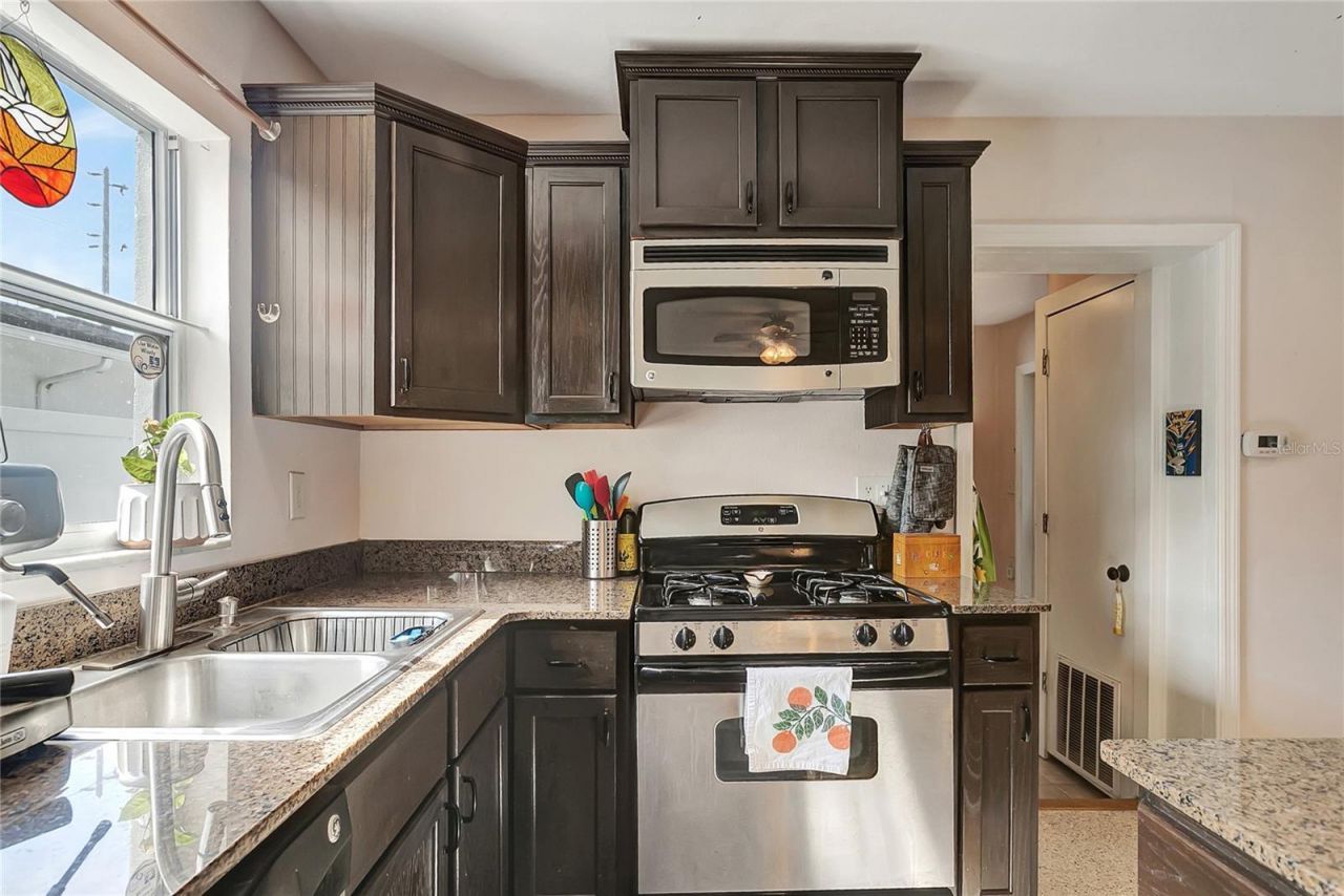 4012 12th Avenue N, Saint Petersburg, FL 33713 Photo