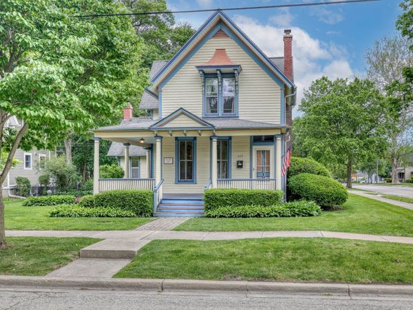 220 N 5th Street , West Dundee, IL 60118