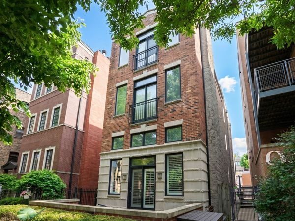 929 W George Street , Unit 3, Chicago, IL 60657