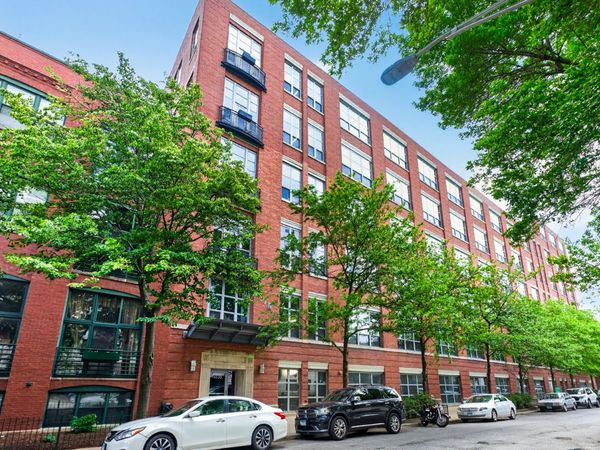 1735 N Paulina Street , Unit 612, Chicago, IL 60622