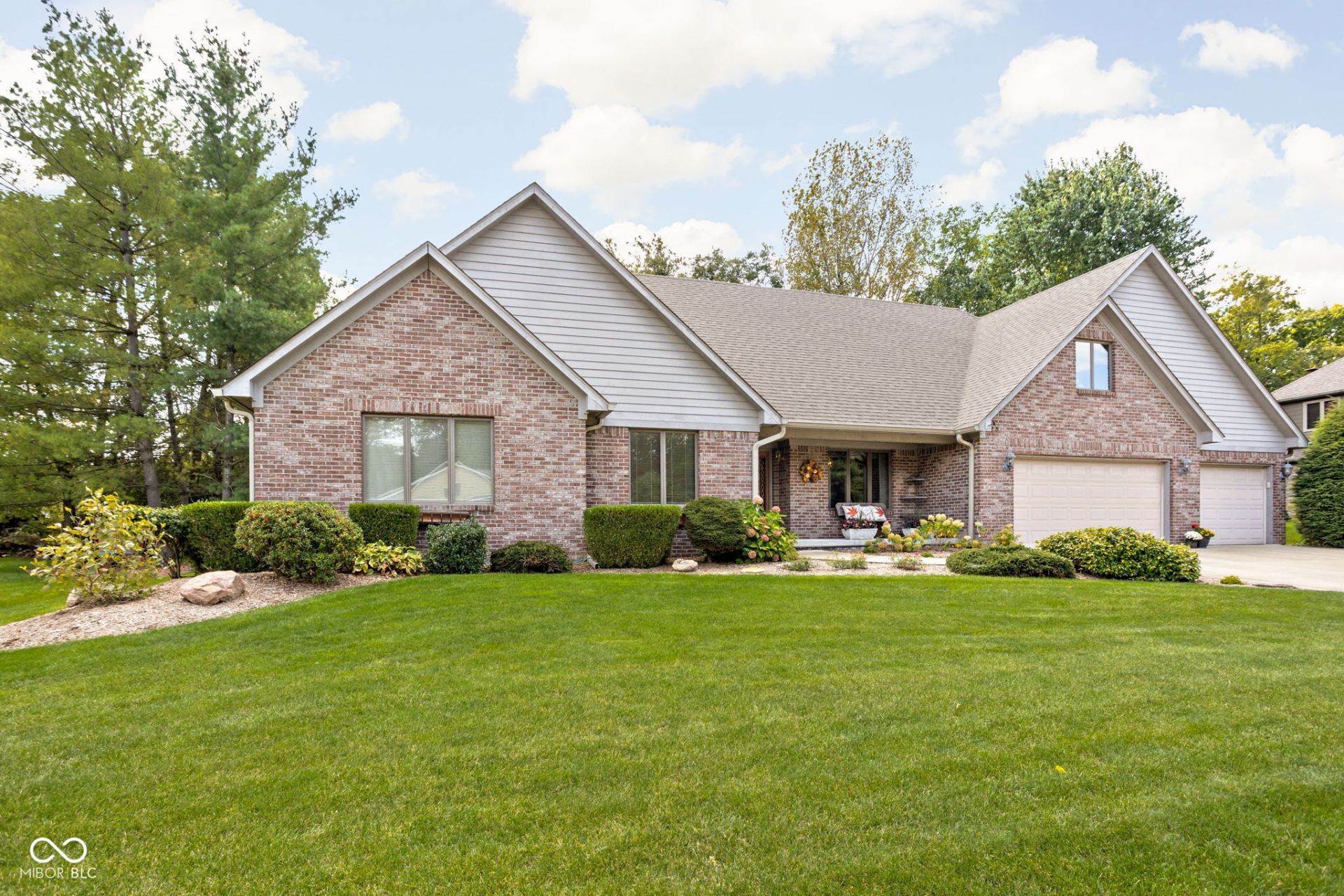 647 Peach Tree Lane, Danville, IN 46122 Main Photo