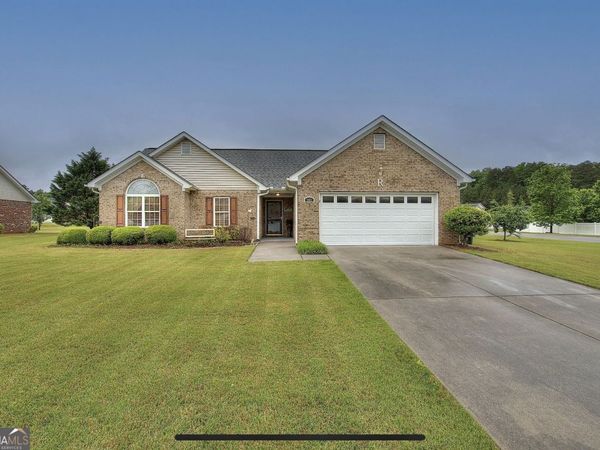 201 Brookstone Drive SW, Calhoun, GA 30701