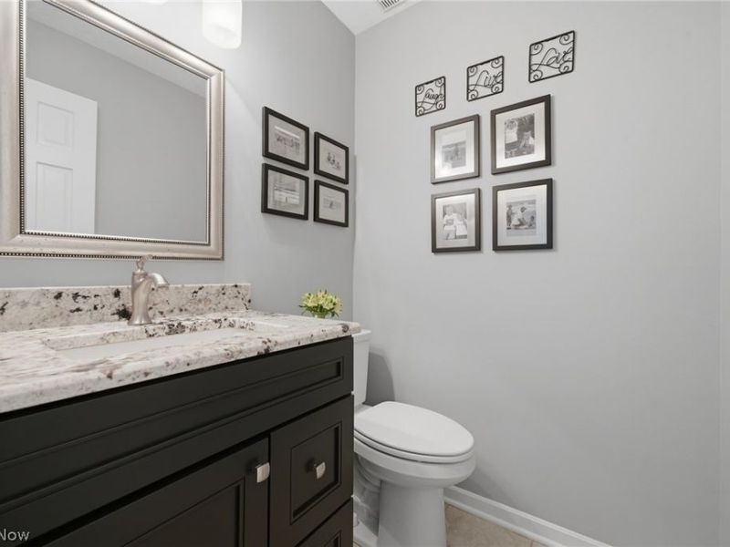 10376 Lake Meadows Drive, Strongsville, OH 44136 Photo 18