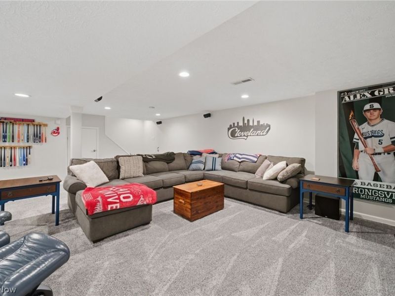 10376 Lake Meadows Drive, Strongsville, OH 44136 Photo 31