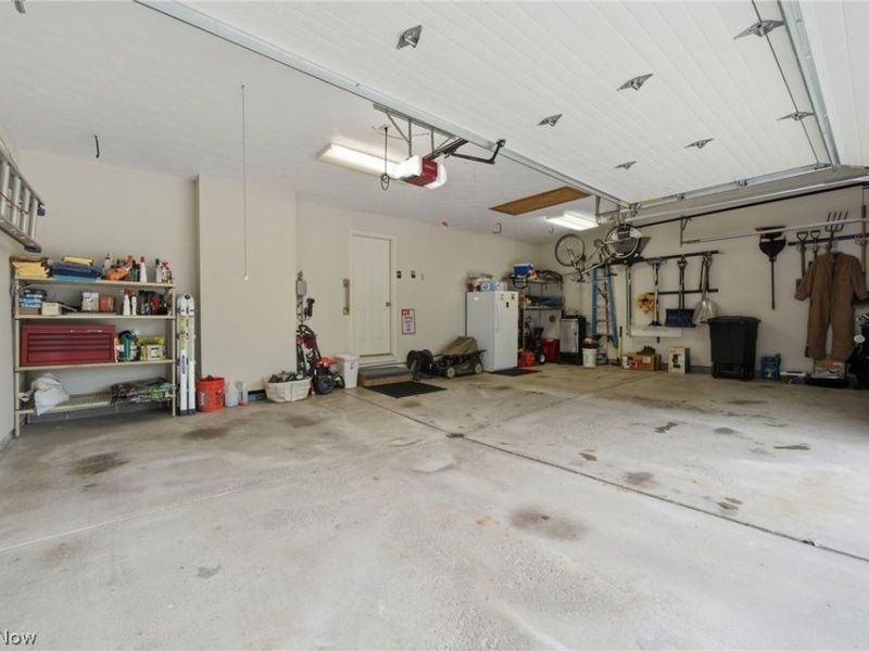 10376 Lake Meadows Drive, Strongsville, OH 44136 Photo 35
