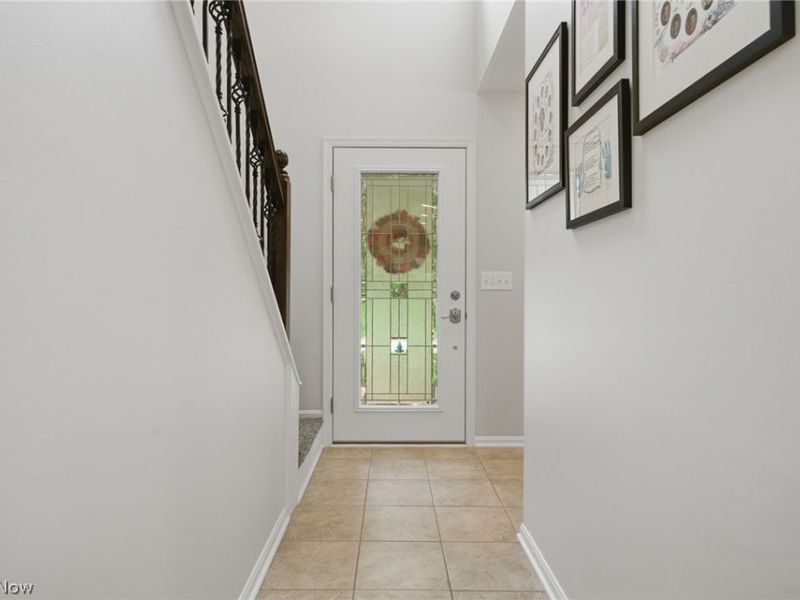 10376 Lake Meadows Drive, Strongsville, OH 44136 Photo 4