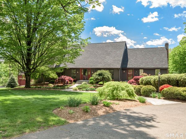 279 Middle Haddam, Portland, CT 06480