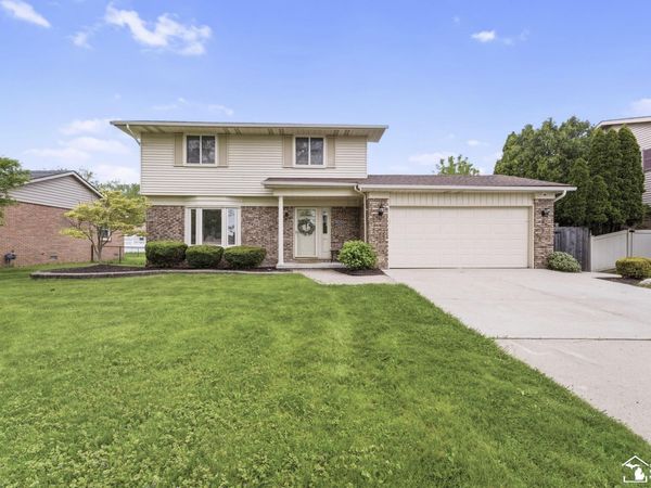 30732 S. Gibraltar Road, Rockwood, MI 48173