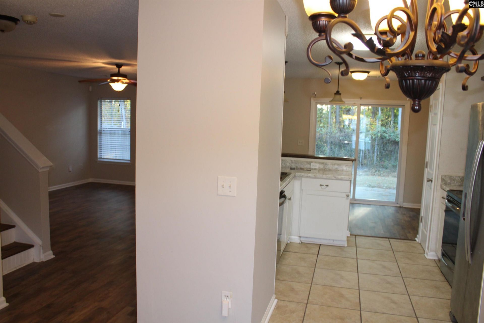 184 Springway Drive  Photo 10