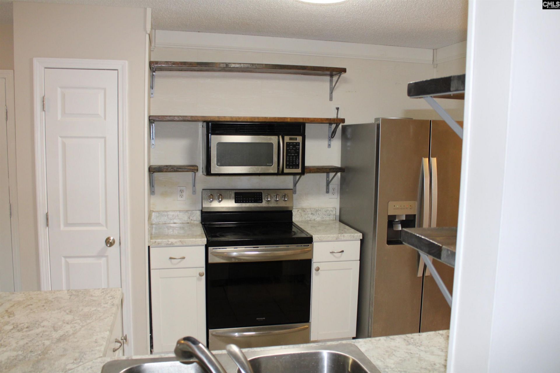 184 Springway Drive  Photo 17