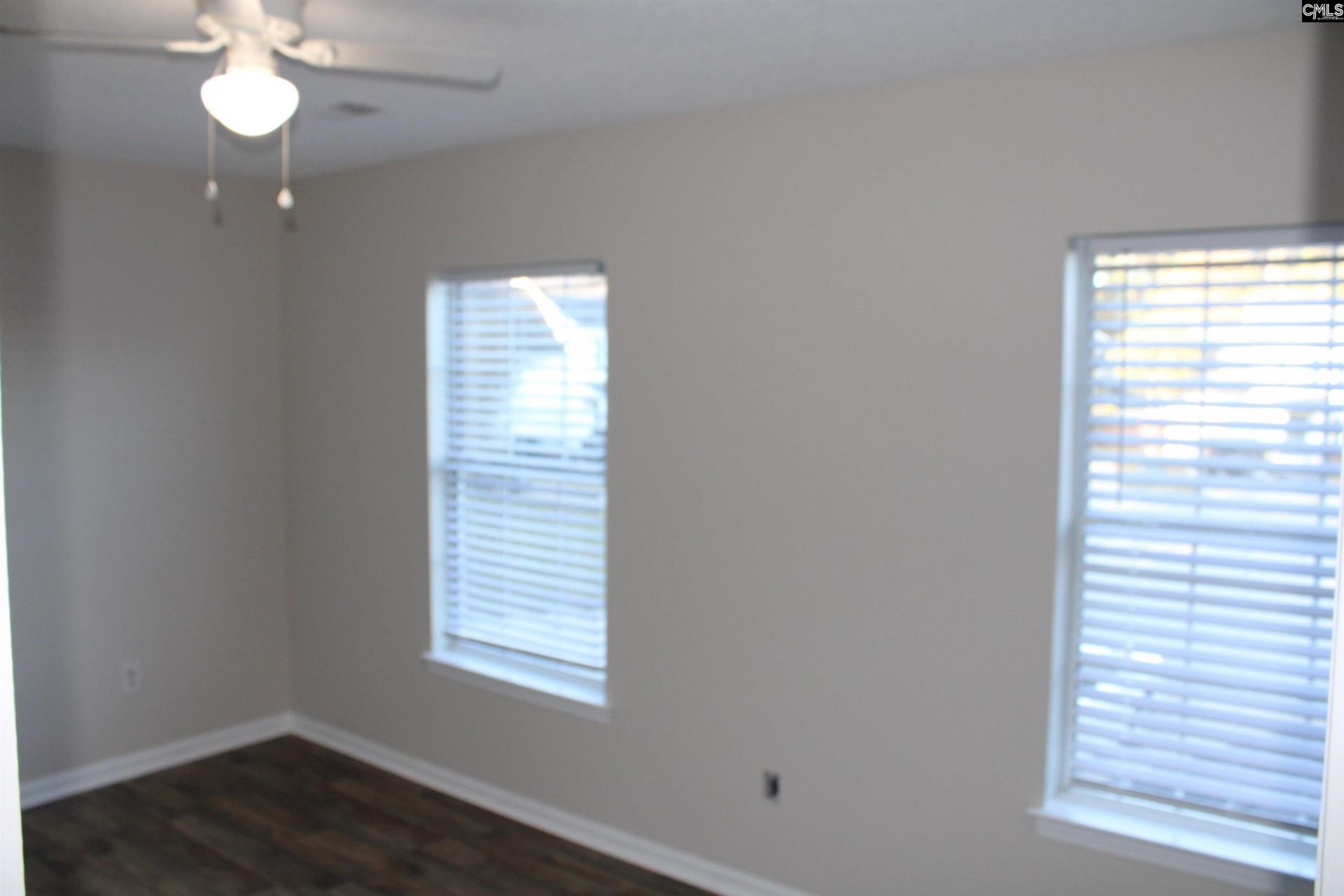 184 Springway Drive  Photo 29