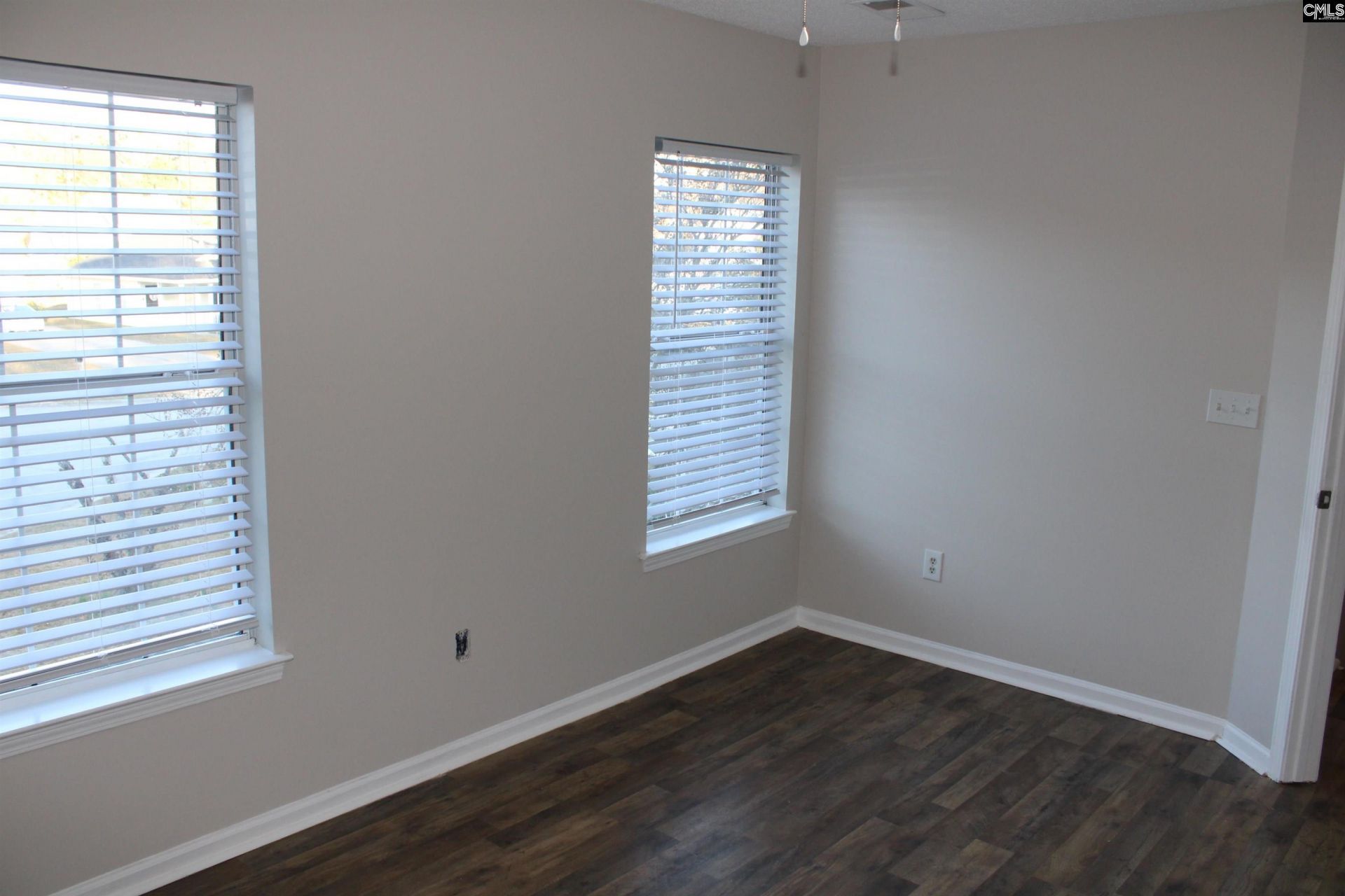 184 Springway Drive  Photo 30